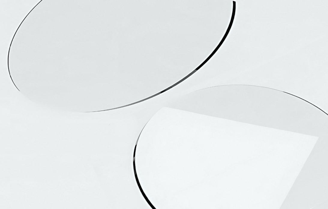 Extra wide range of stock lenses